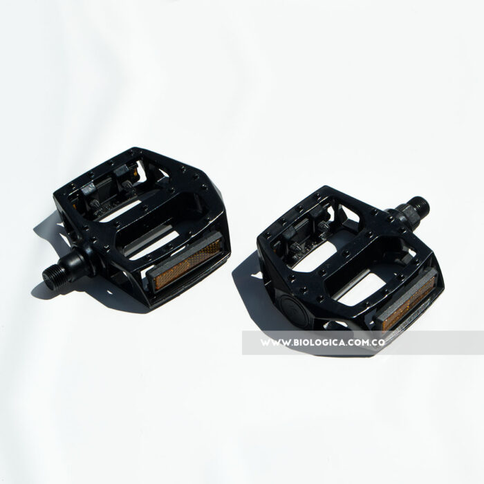 pedal-metalico-wellgo-bicicleta-moto-0001a