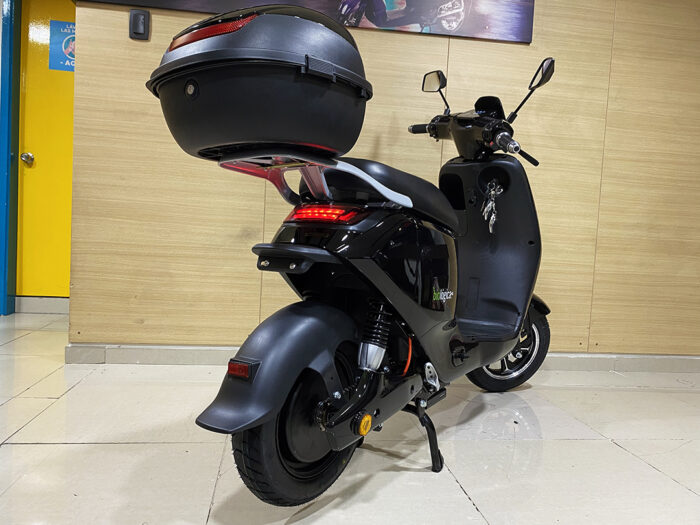 moto-electrica-biologica-neva-2023-negra-5 moto-electrica-biologica-neva-2023-negra-5
