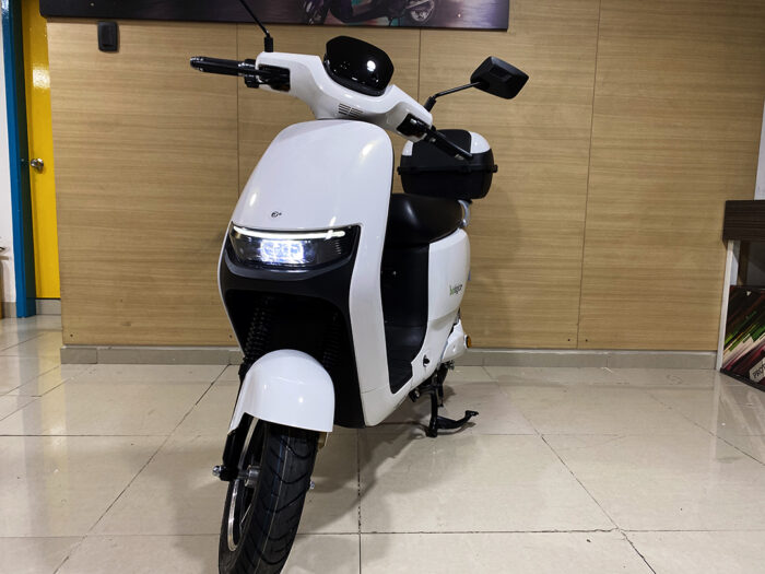 moto-electrica-biologica-neva-2023-blanca-1 moto-electrica-biologica-neva-2023-blanca-1