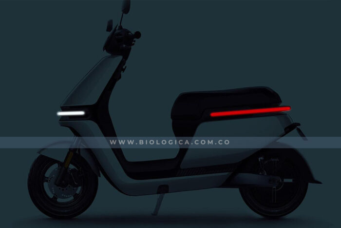 moto-a500-02b
