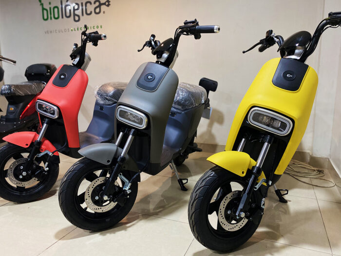 IMG_0830 moto bicicleta electrica fisher tres colores 1